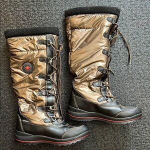 Women's knee high winter snow boot, Black and brown 100% nylon waterproof.